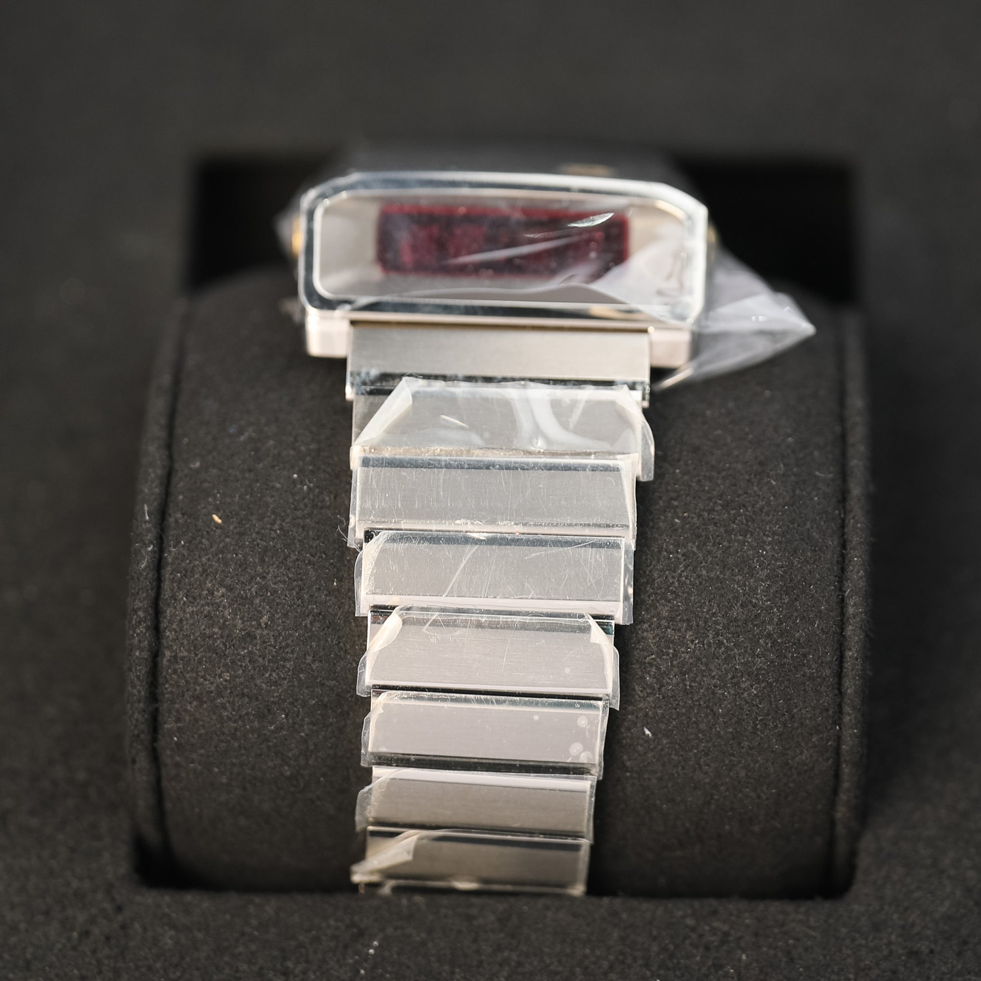 Girard-Perregaux Casquette 2.0 Titanium & Gold 39800-21-3199-6CM - WATCHXNYC