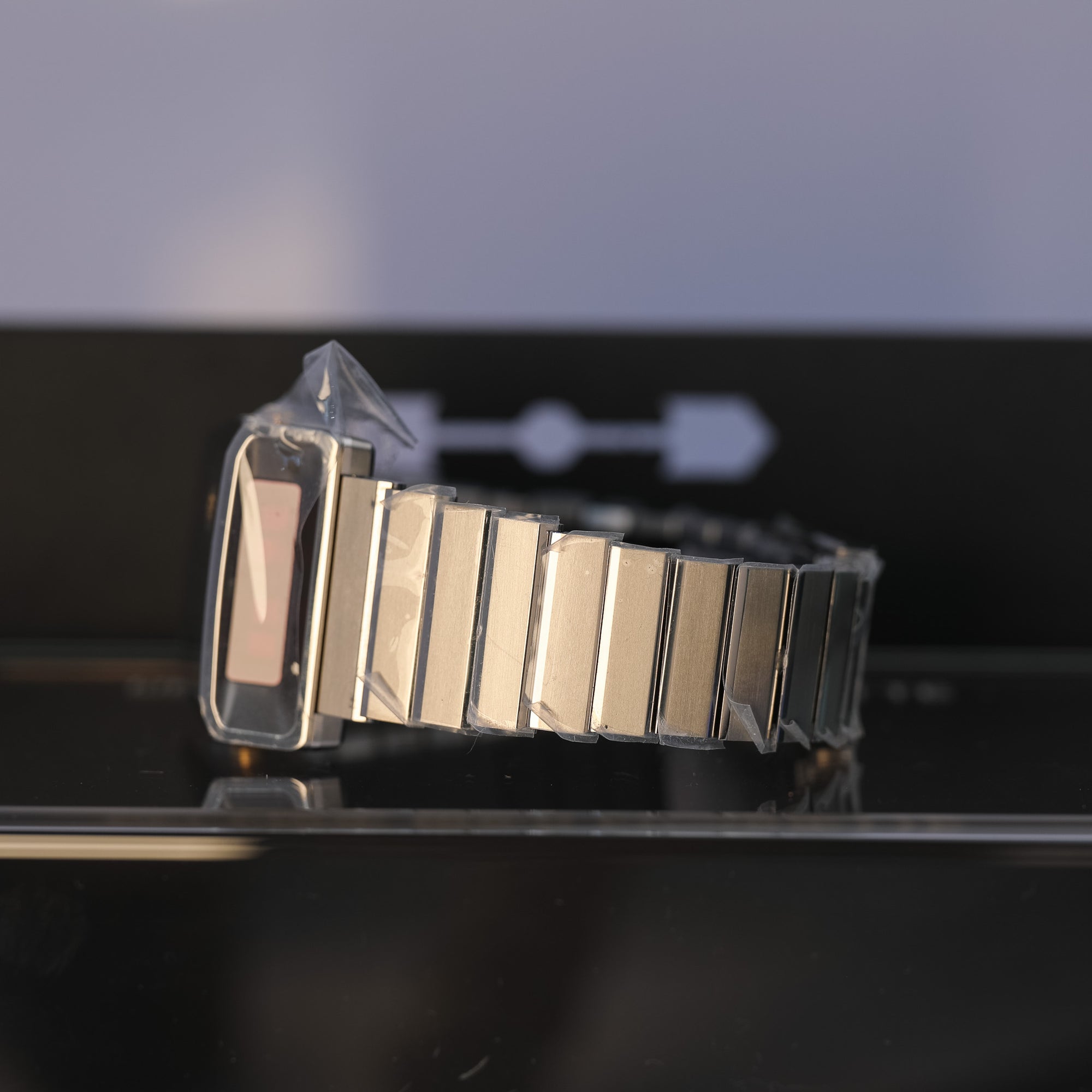 Girard-Perregaux Casquette 2.0 Titanium & Gold 39800-21-3199-6CM - WATCHXNYC