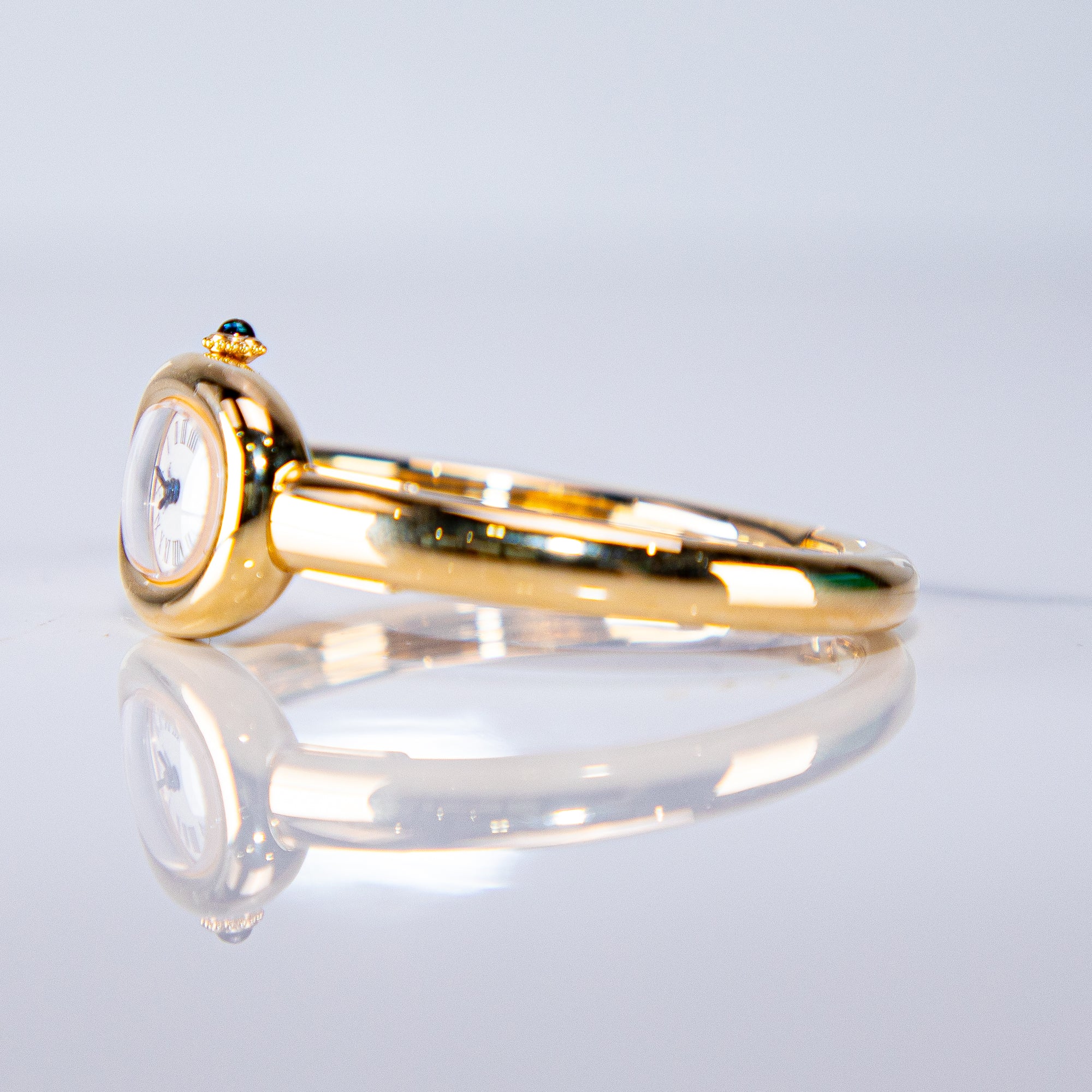 Cartier Baignoire Mini 24.6 mm x 18.7 mm Silver Dial 18k Yellow Gold Bracelet WGBA0044 - WATCHXNYC