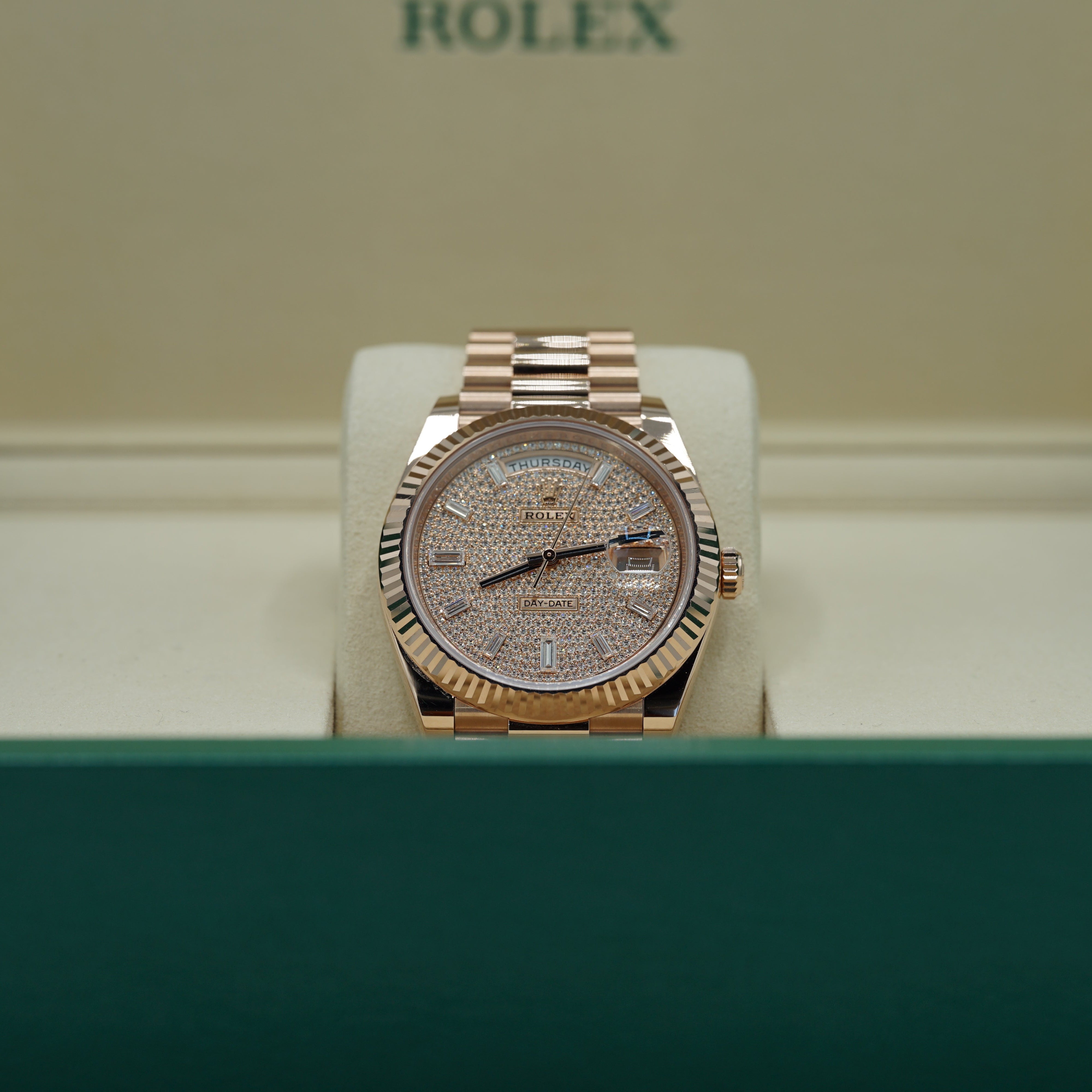 Rolex Oyster 40 mm Diamond-Paved Dial 18 kt Everose Gold President