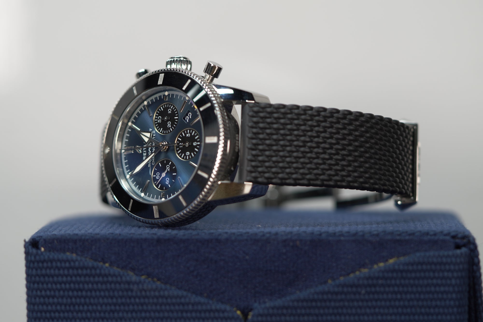 Breitling Superocean Heritage B01 Chronograph 44 mm Black And Blue Dial Stainless Steel Rubber Black Strap AB0162121C1S1 - WATCHXNYC