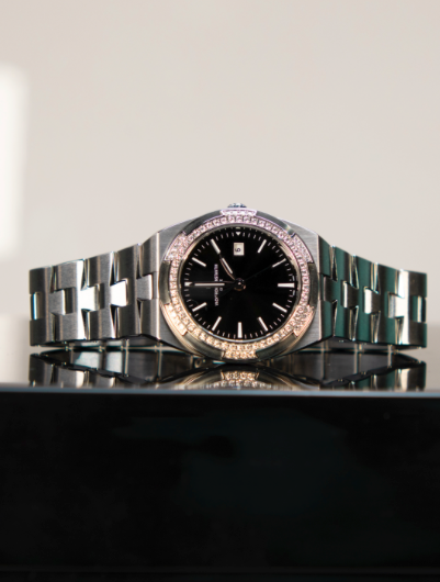 Vacheron Constantin Overseas quartz 33 mm Black Dial with Diamonds Stainless Steel Bracelet 1205V/100A-B591 - WATCHXNYC