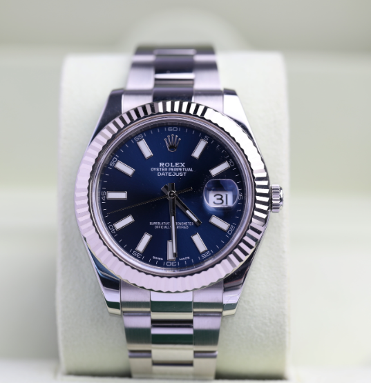 Sara ‘s shop 2025 Rolex Datejust 41 mm Bright blue Dial White Rolesor Oyster bracel