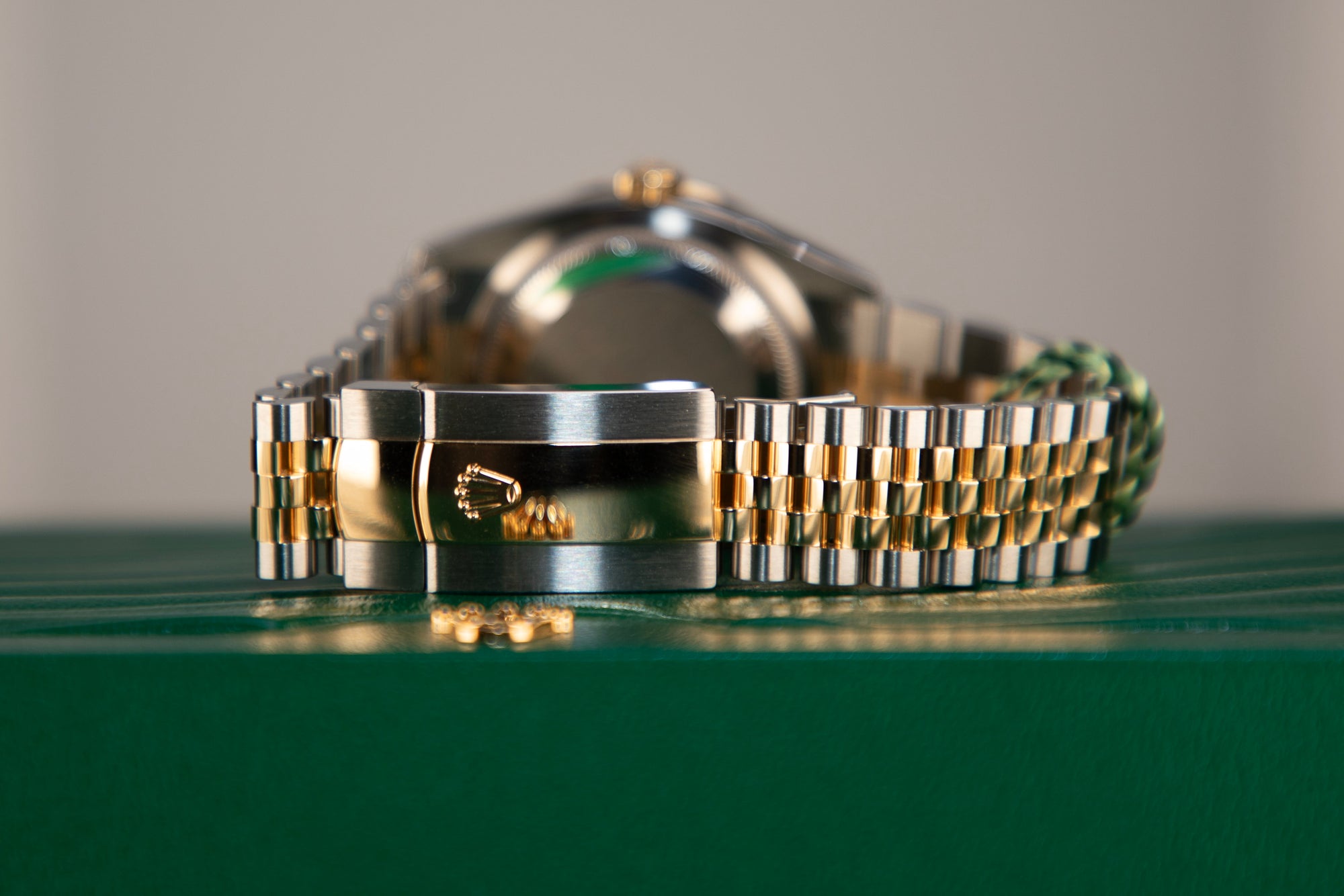 Rolex Datejust 31 31 mm Olive Green Set With Diamonds Dial Oystersteel and 18k Yellow Gold Jubilee Bracelet 278383rbr-0016