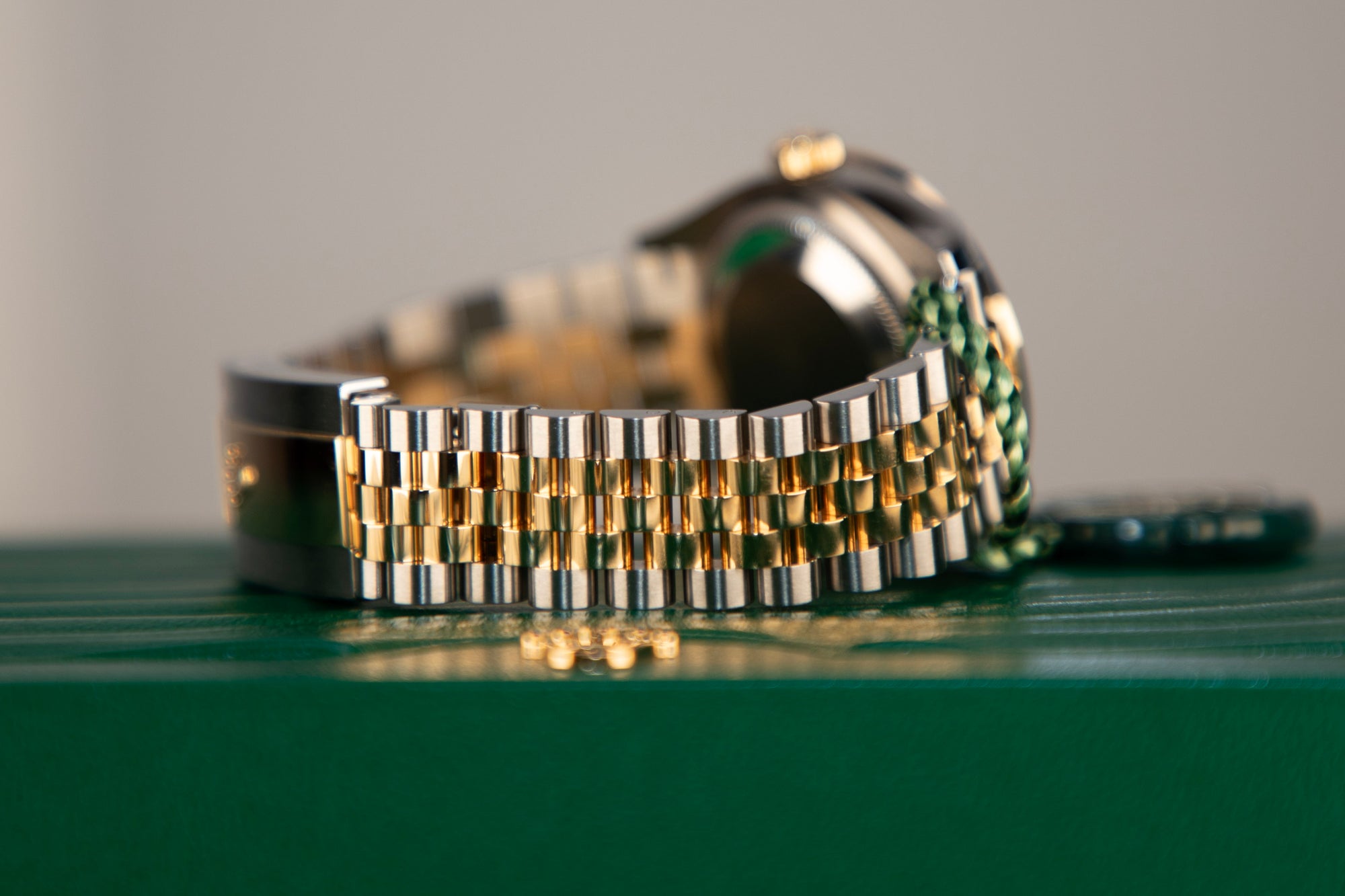 Rolex Datejust 31 31 mm Olive Green Set With Diamonds Dial Oystersteel and 18k Yellow Gold Jubilee Bracelet 278383rbr-0016