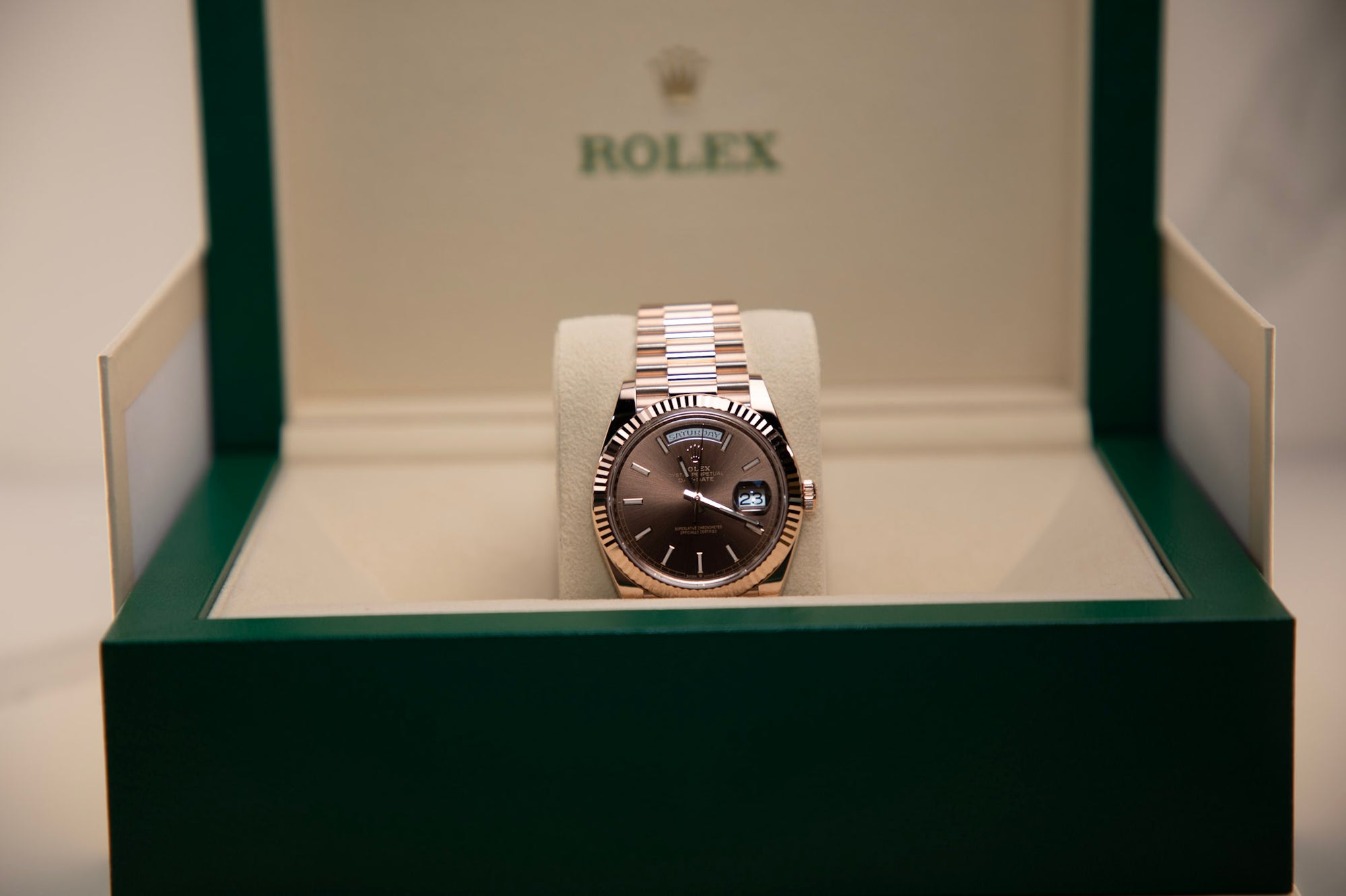 Rolex Oyster 40 mm Chocolate Dial 18 kt Everose Gold President, Semi-Circular Three-Piece Links 228235-0053