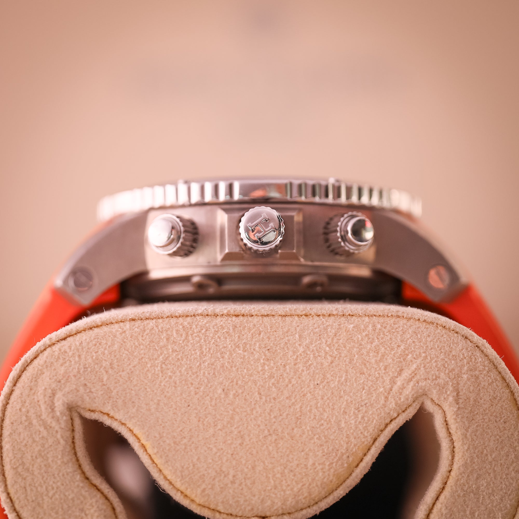 Hermes Clipper Diver Chronograph Grey Automatic Winding 42mm Orange Rubber Bracelet CP.2941 - WATCHXNYC