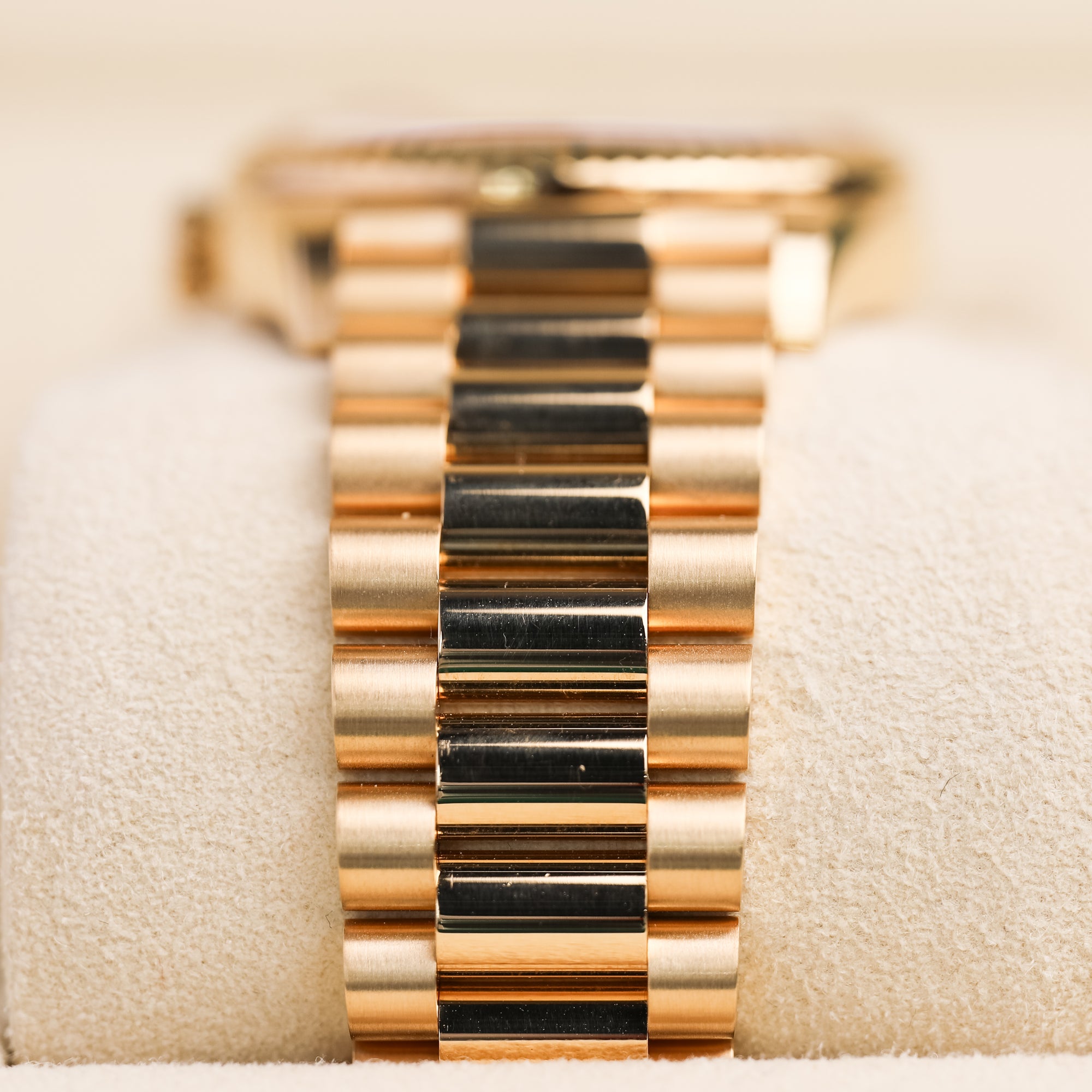 Rolex Day-Date 36 36 mm Champagne-Colour Dial 18k Yellow Gold President Bracelet 128238-0045 - WATCHXNYC