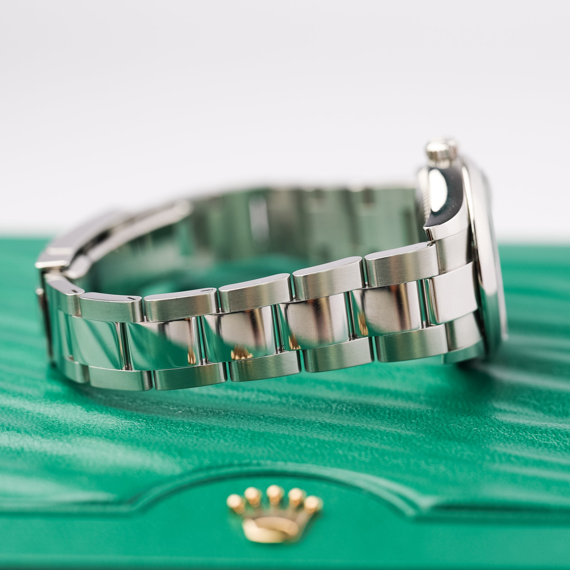 ROLEX DATEJUST 31 MM BRIGHT BLUE DIAL OYSTERSTEEL OYSTER BRACELET 278240 - WATCHXNYC