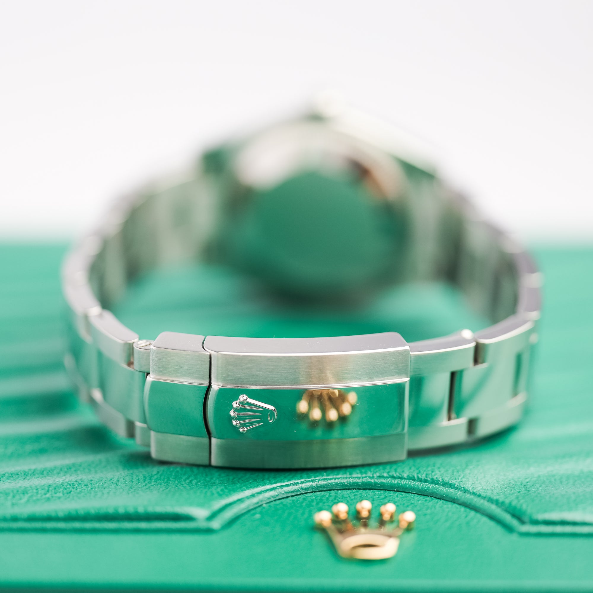 ROLEX DATEJUST 31 MM BRIGHT BLUE DIAL OYSTERSTEEL OYSTER BRACELET 278240 - WATCHXNYC