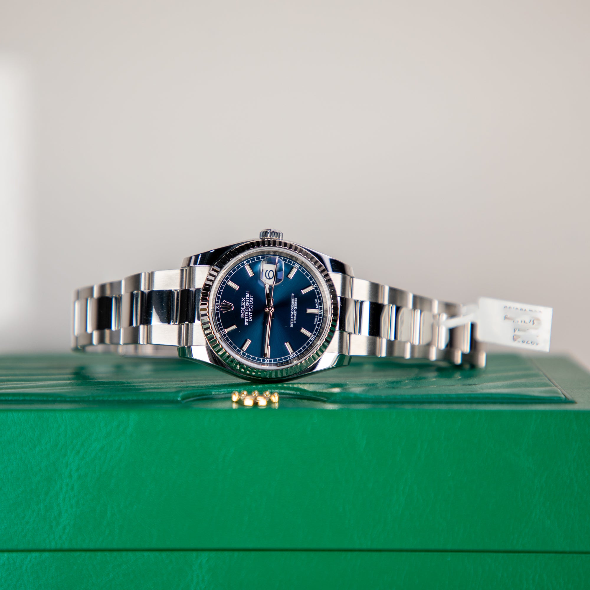 Rolex Datejust 36 36mm Bright Blue  Dial Oystersteel and White Gold Oyster Bracelet 126234-0018