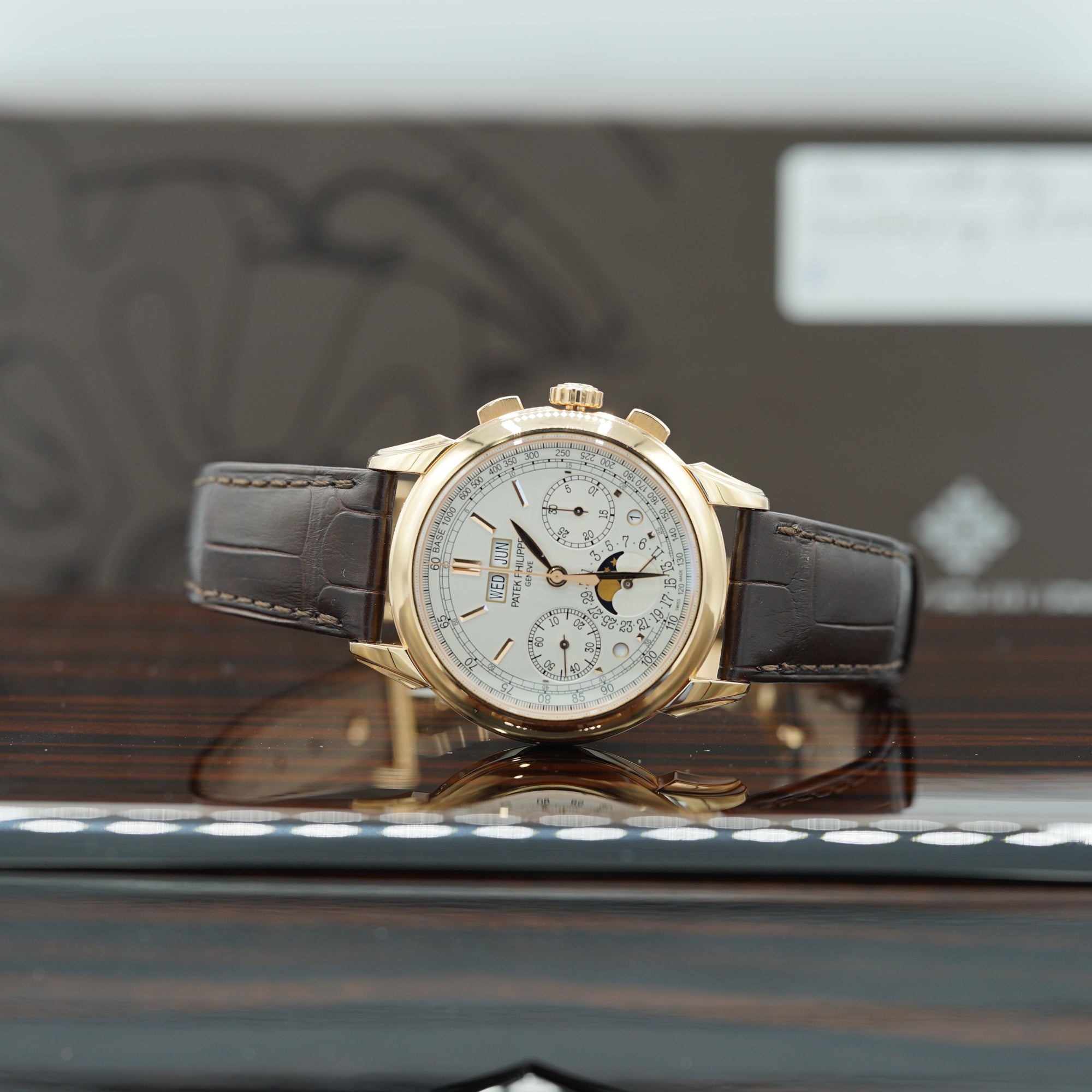 5270R-001 - WATCHXNYC
