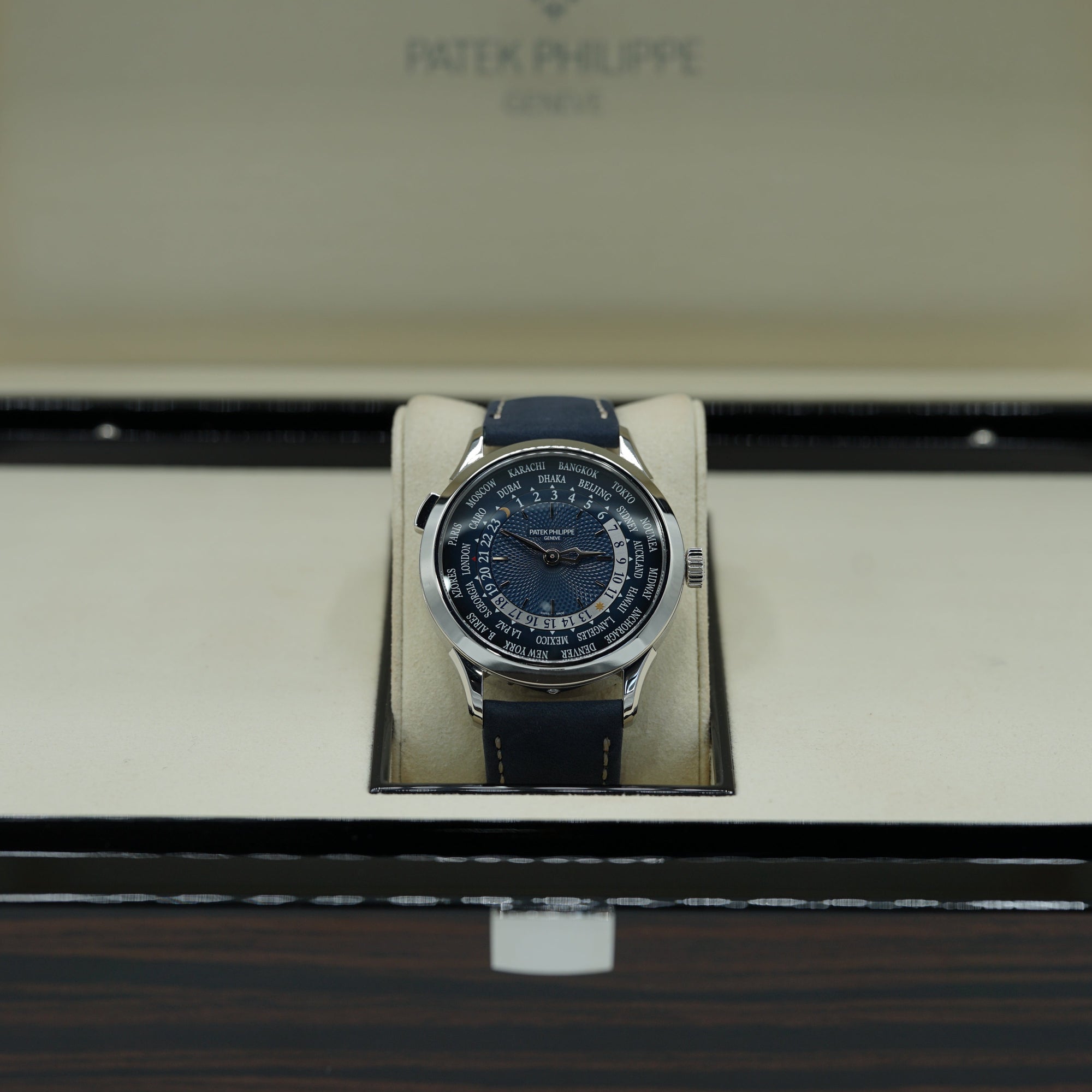 Patek Philippe 5230P-001 World Time 38.5mm Blue Dial Platinum - WATCHXNYC