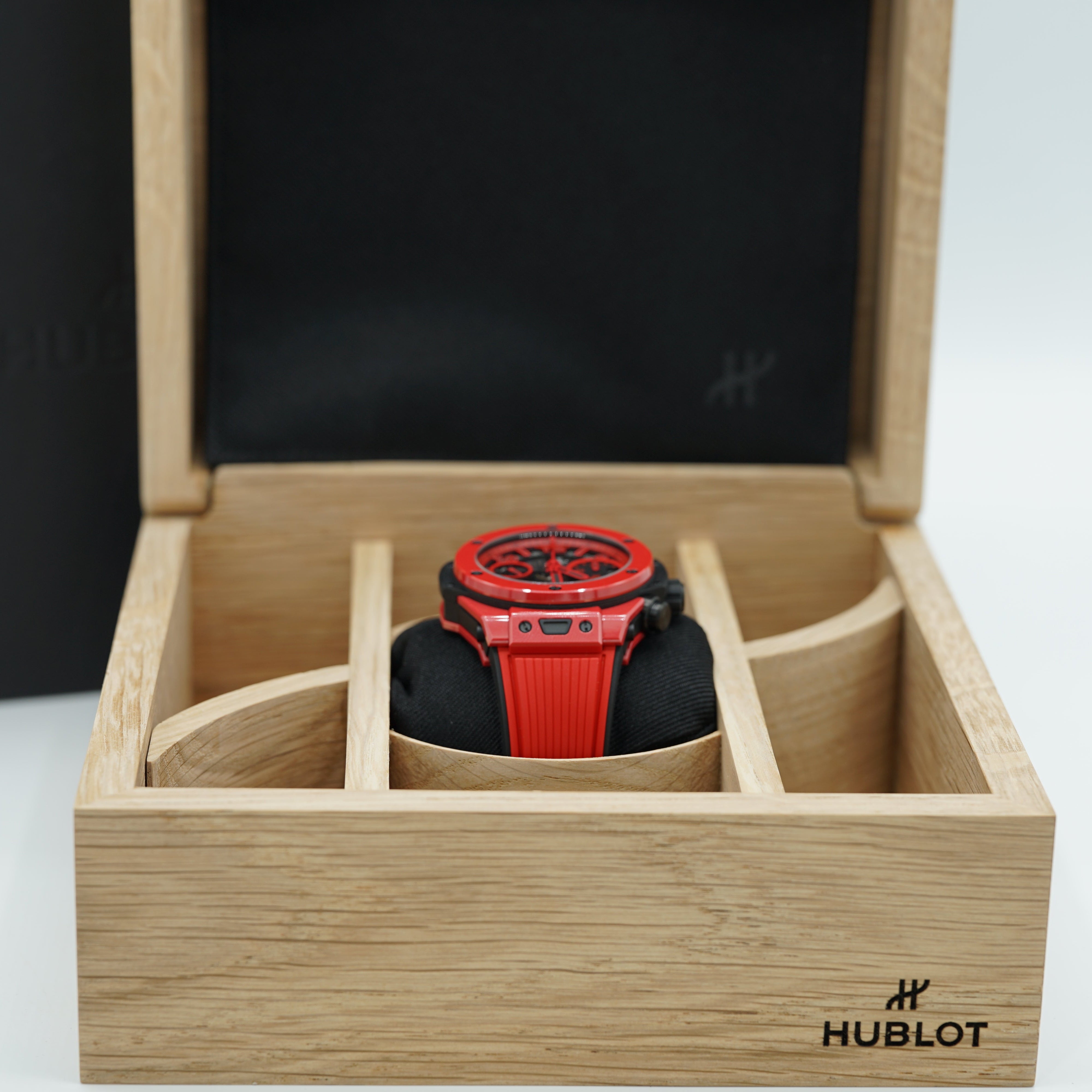HUBLOT Big Bang Unico Red Magic 42 mm Transparent Dial Polished