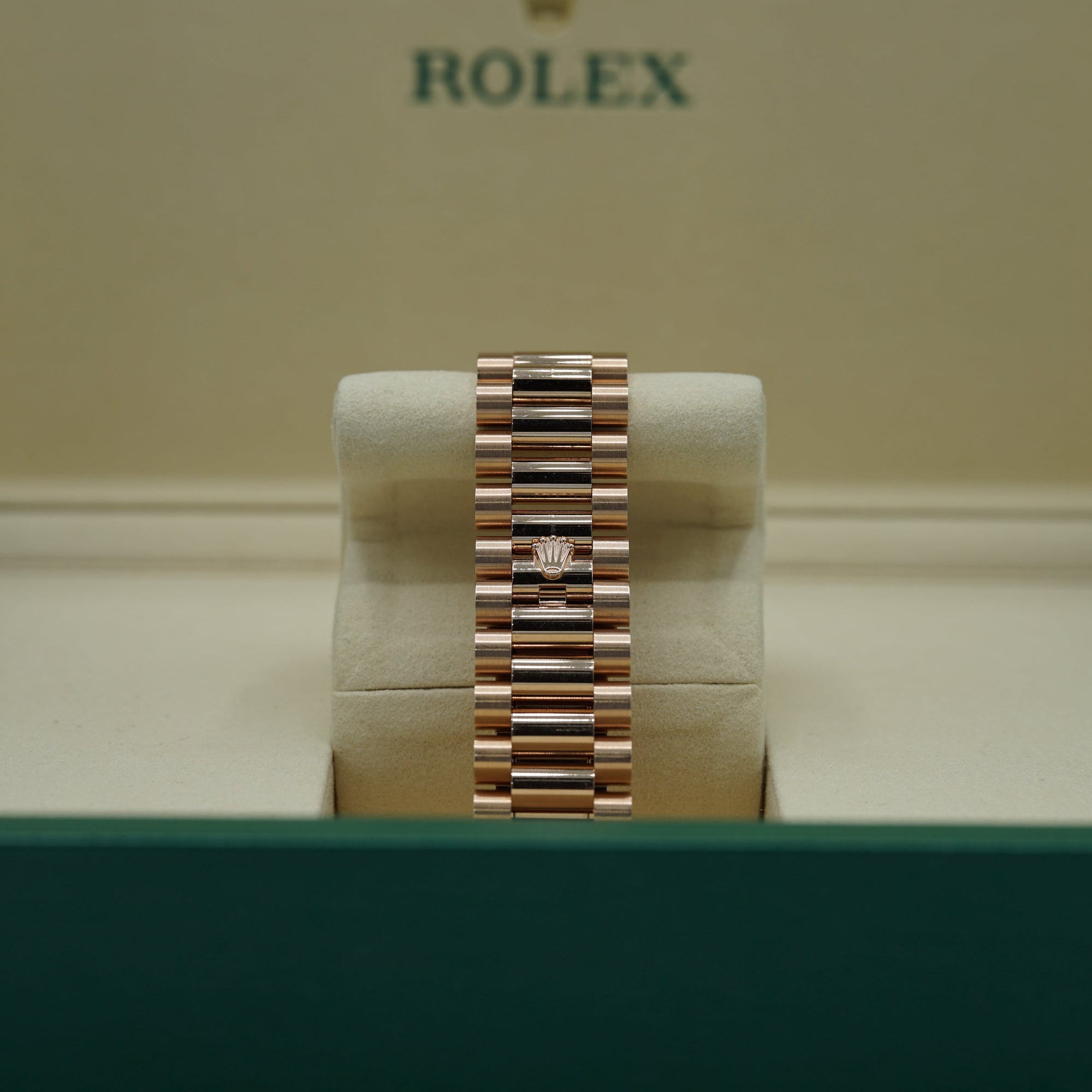 Rolex Oyster 40 mm Diamond-Paved Dial 18 kt Everose Gold President, Semi-Circular Three-Piece Links 228235-0036 - WATCHXNYC
