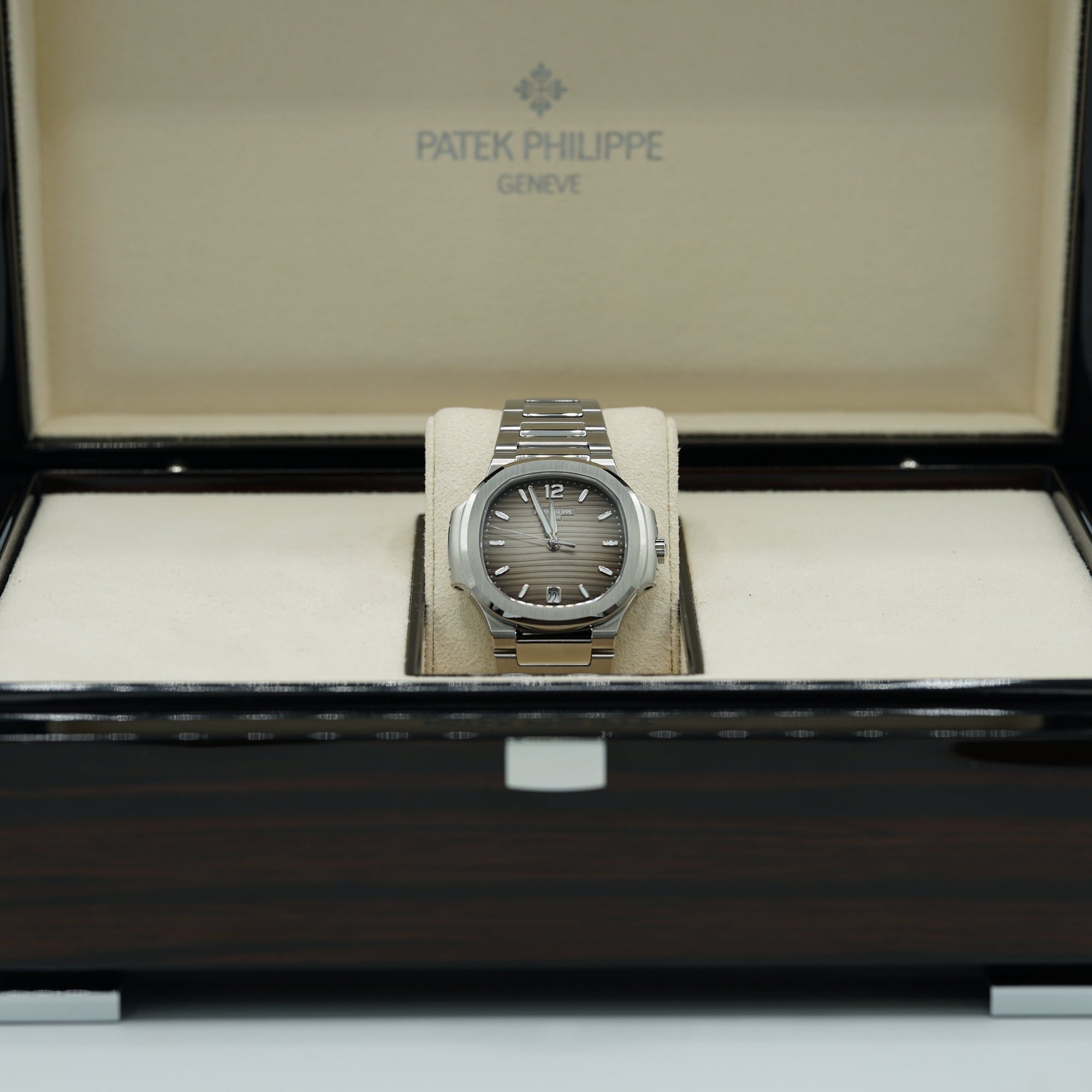 Patek Philippe Nautilus 35.2 mm Gray Dial Stainless Steel Bracelet 7118/1A-011 - WATCHXNYC