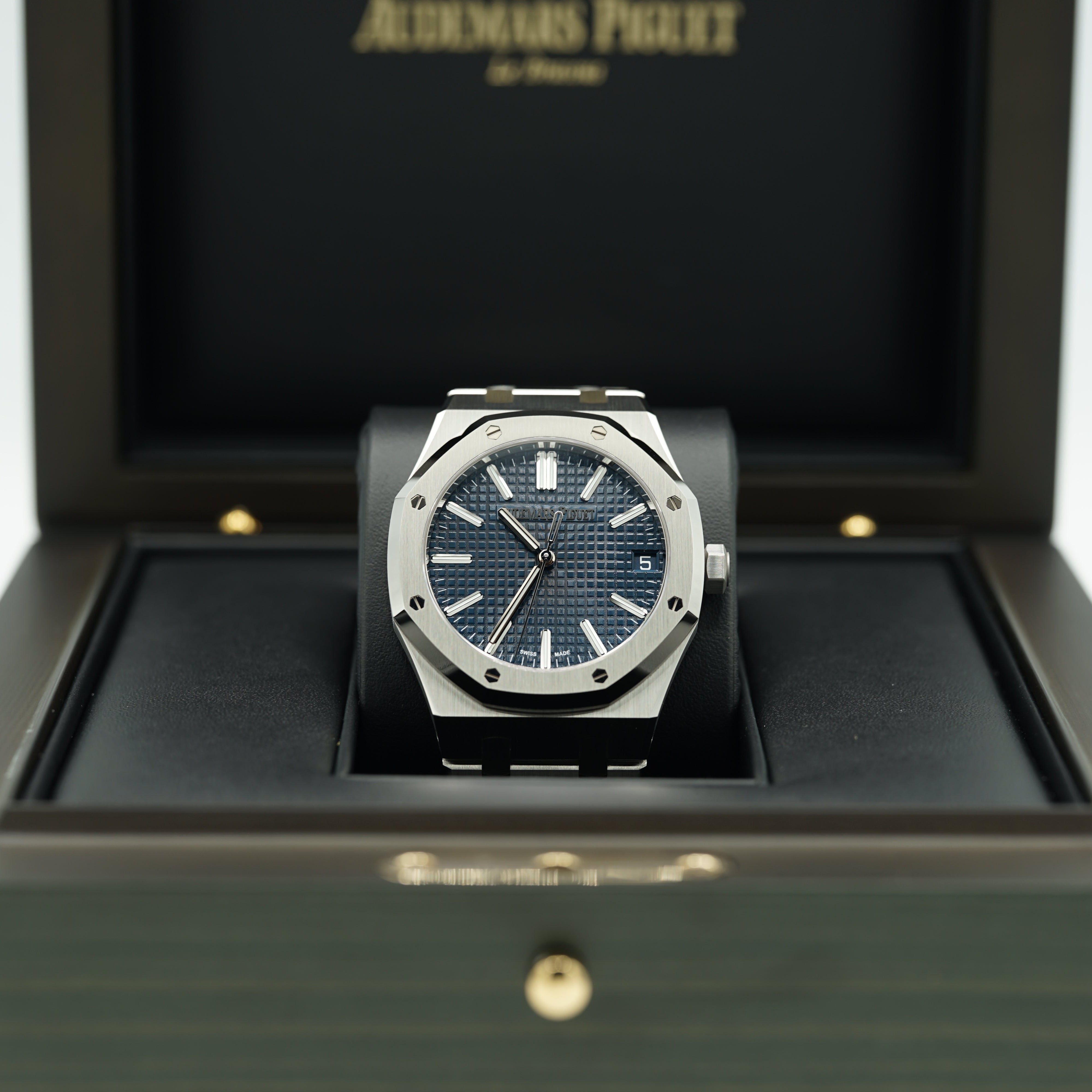 Audemars Piguet Royal Oak Selfwinding 41 mm Blue Dial Stainless Steel
