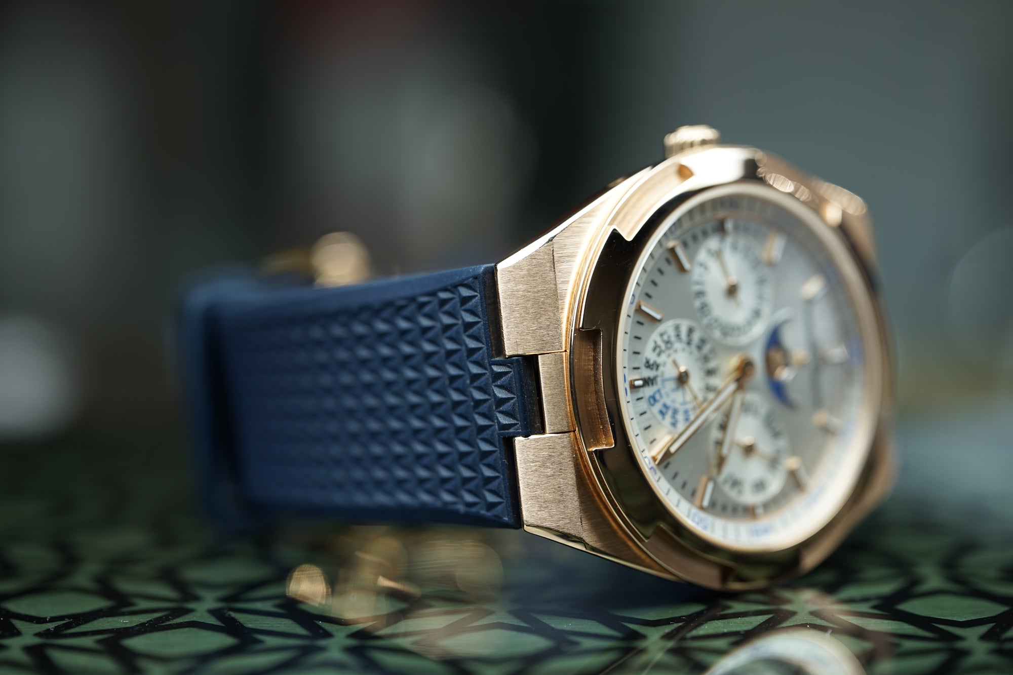 Vacheron Constantin Overseas Perpetual Calendar Ultra-Thin 4300V/000R-B064 - WATCHXNYC