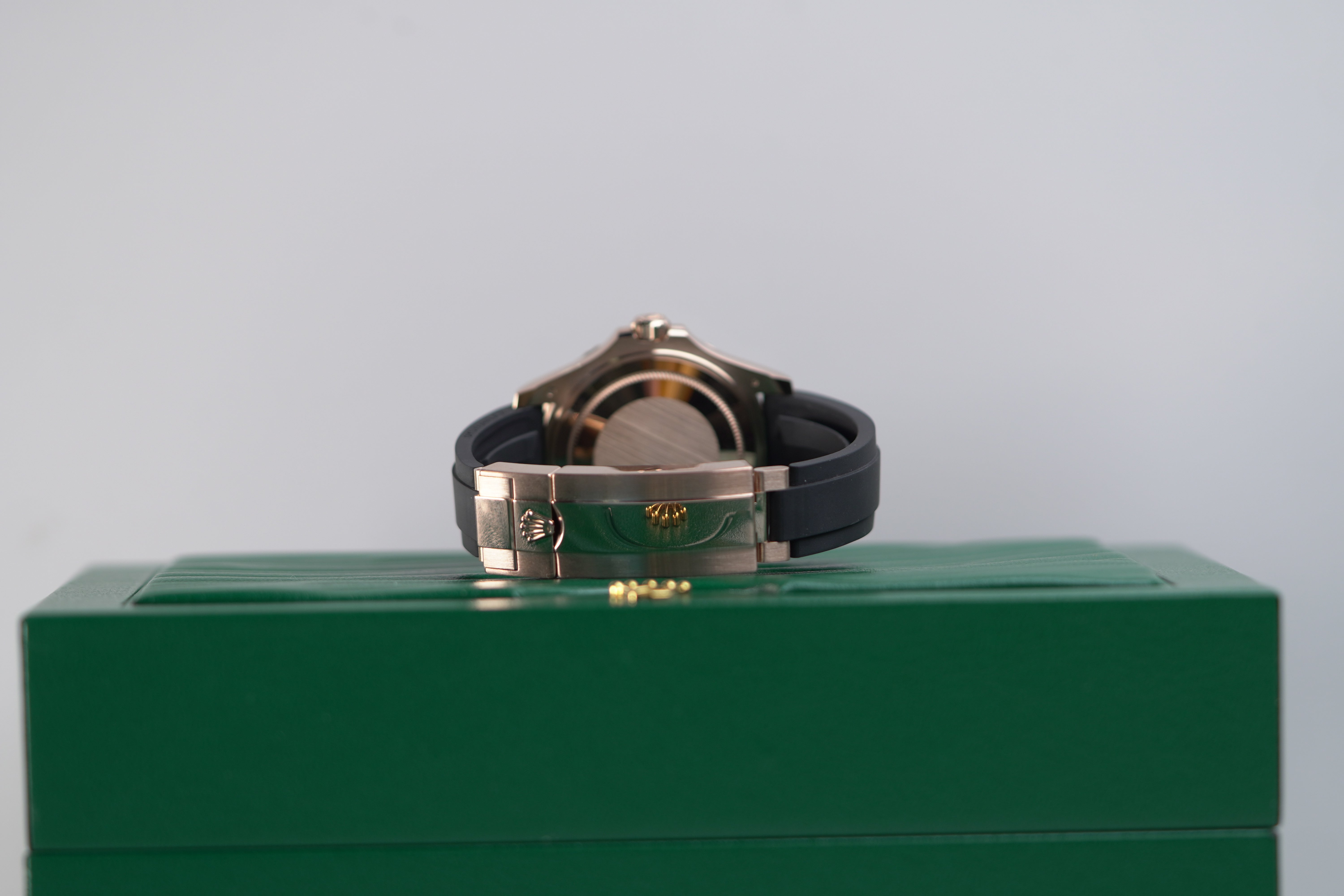 Rolex Yacht-Master 37 mm Intense Black Dial 18 kt Everose Gold Oysterf