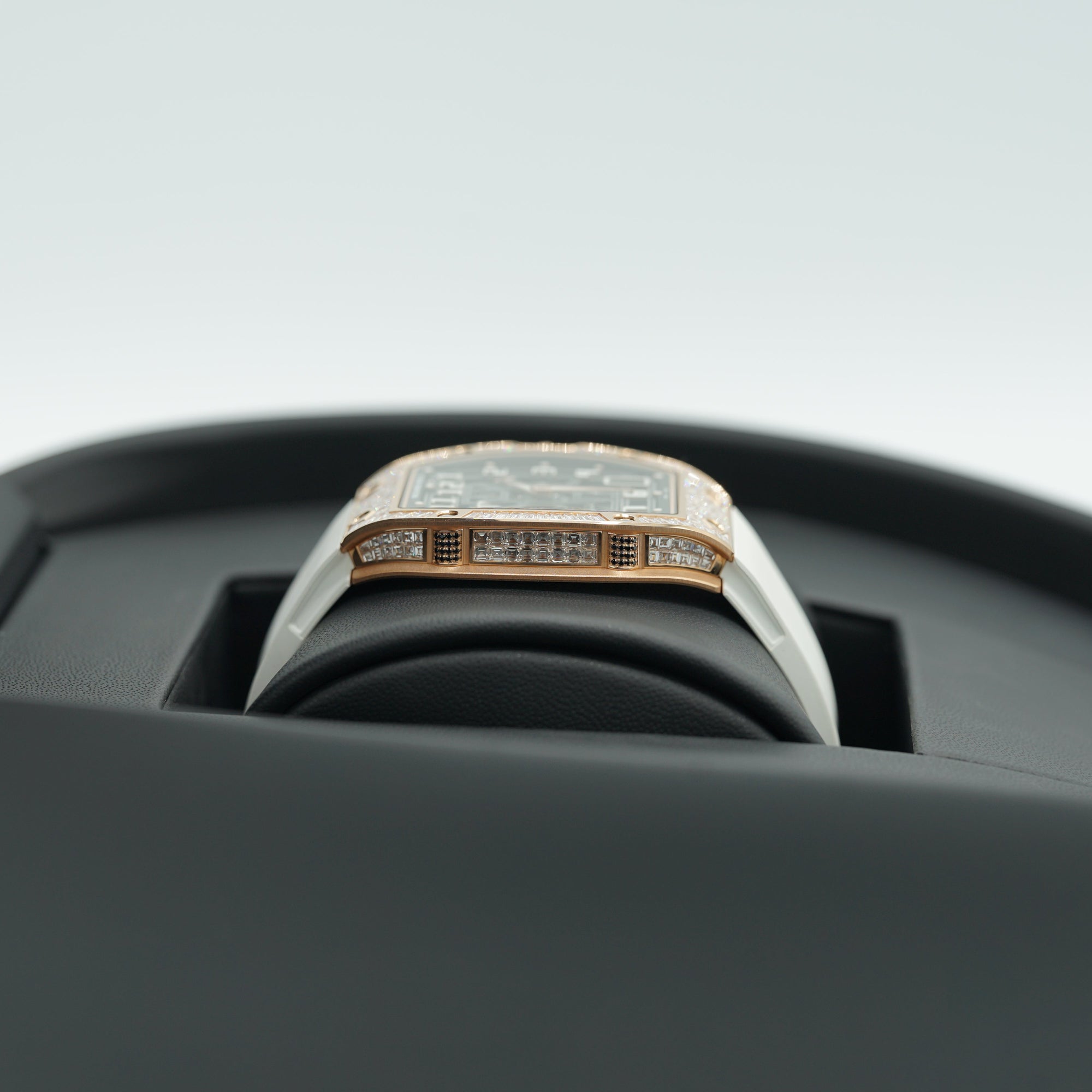 RM67-01 - WATCHXNYC
