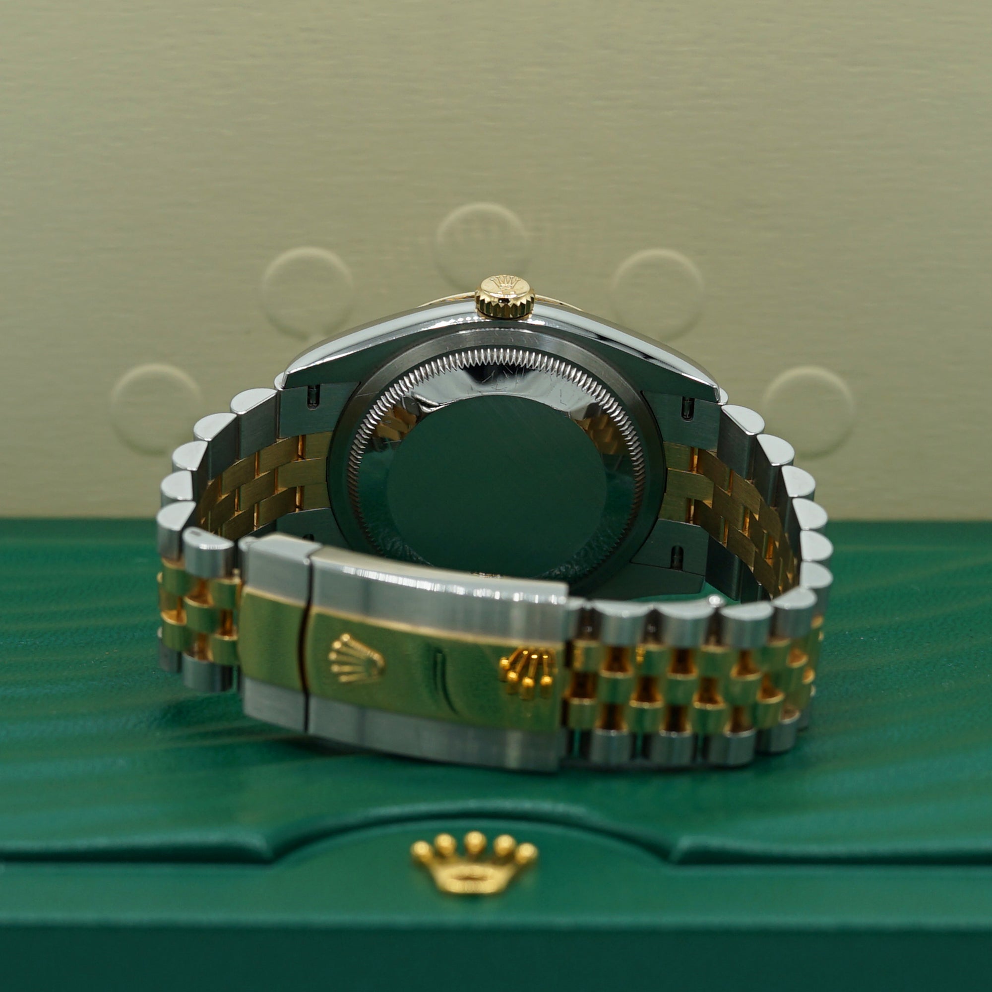 2025 Rolex Datejust 36 mm Champagne-Colour Set With Diamonds Dial Oystersteel and 18k Yellow Gold Jubilee Bracelet 126233-0017 - WATCHXNYC