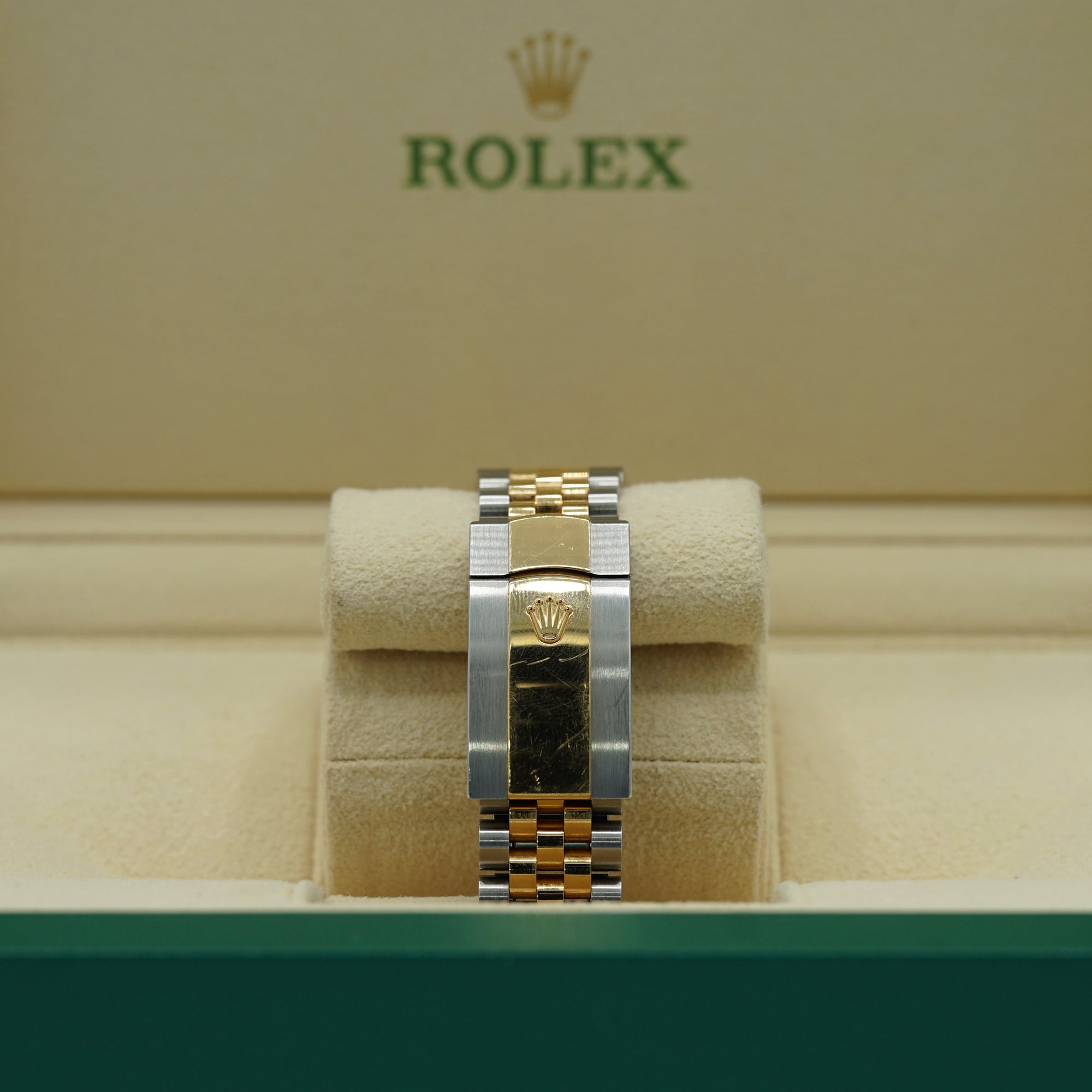 2025 Rolex Datejust 36 mm Champagne-Colour Set With Diamonds Dial Oystersteel and 18k Yellow Gold Jubilee Bracelet 126233-0017 - WATCHXNYC
