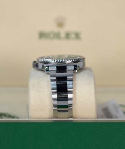 Rolex Yacht-Master 37 mm Slate Dial Oystersteel And Platinum Oyster Bracelet 268622-0002 - WATCHXNYC