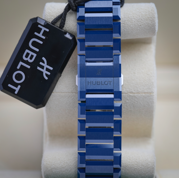 HUBLOT Big Bang Integrated Blue Ceramic 42 mm Transparent Dial Polished Blue Ceramic Bracelet 451.EX.5123.EX - WATCHXNYC