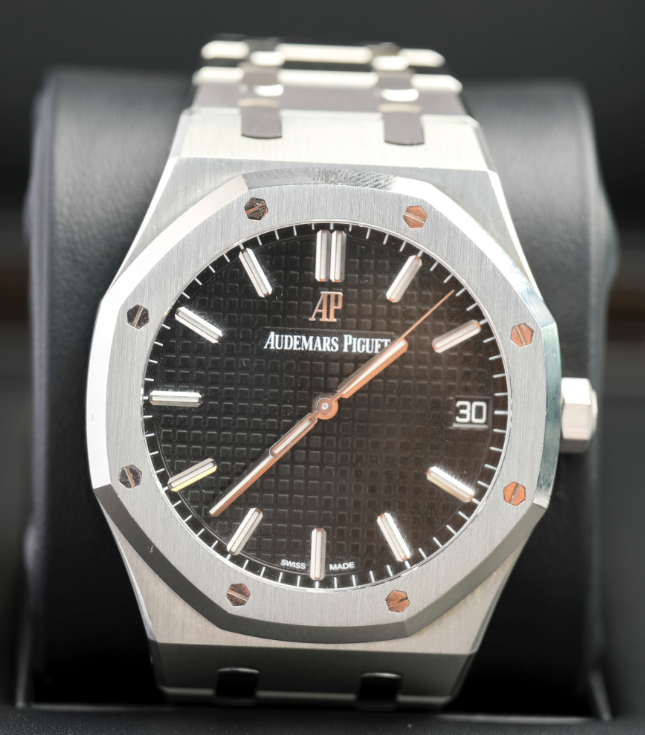 Audemars Piguet Grande Tapisserie Royal Oak 41mm Black Dial Stainless Steel 15500ST.OO.1220ST.03 - WATCHXNYC