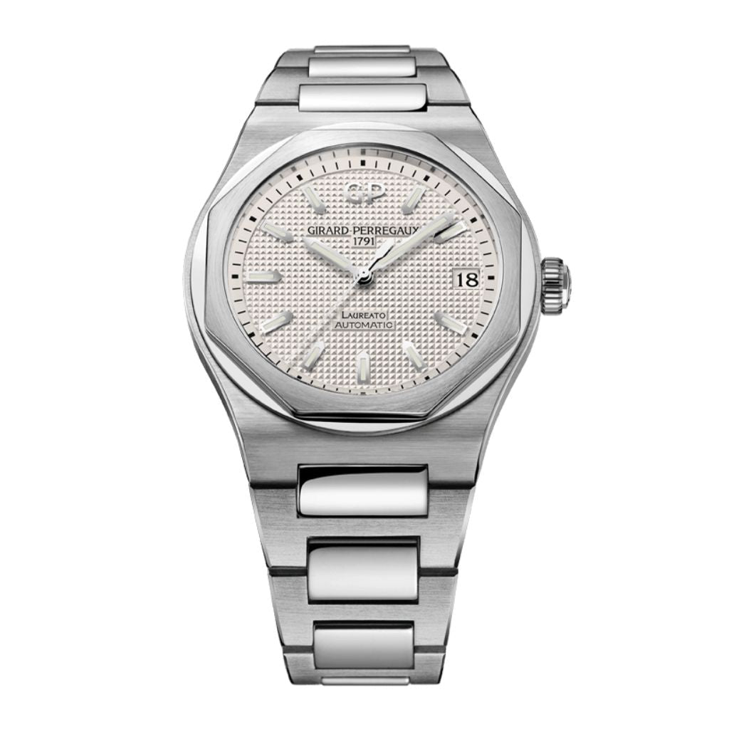 Girard-Perregaux Laureato 42 mm Silver Dial Stainless Steel Bracelet 81010-11-131-11A - WATCHXNYC