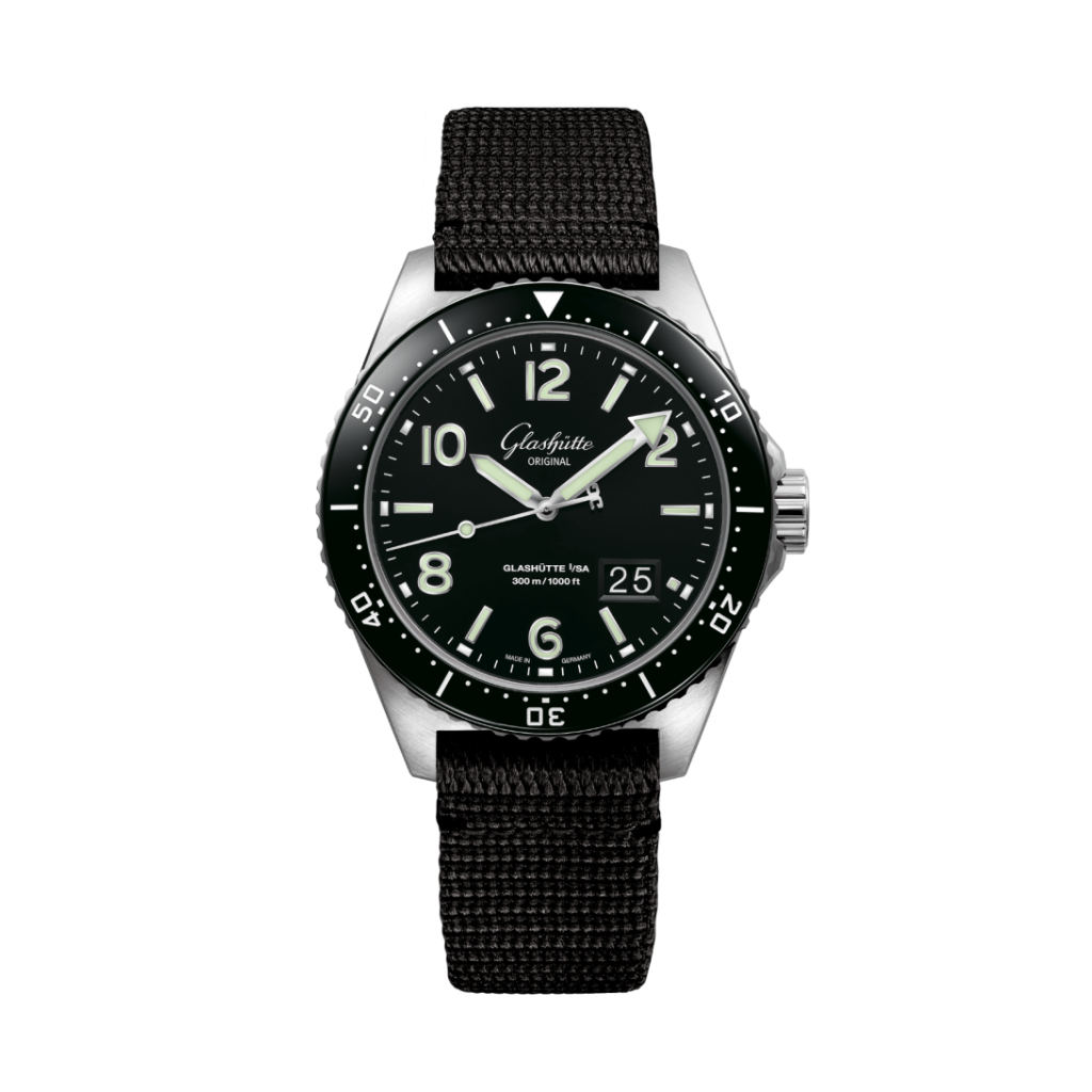 Glashuette Original SeaQ Panorama Date 43.20 mm Black Dial Stainless Steel Synthetic Strap, Black 1-36-13-01-80-35 - WATCHXNYC